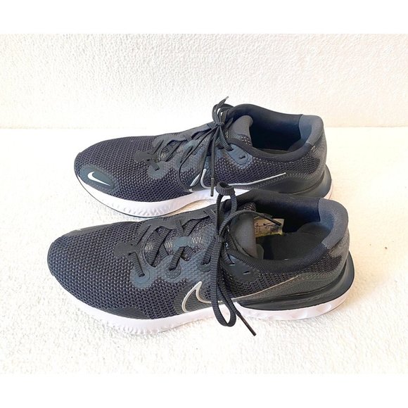 Nike Other - Men's Nike Renew Run, Size 12 US, Black and White